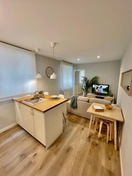 Apartamento Centrico Pontevedra Bagian luar foto